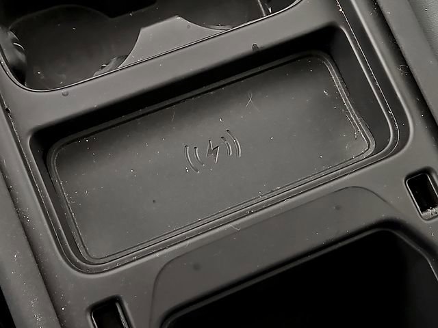 2023 Land Rover Defender 90 S