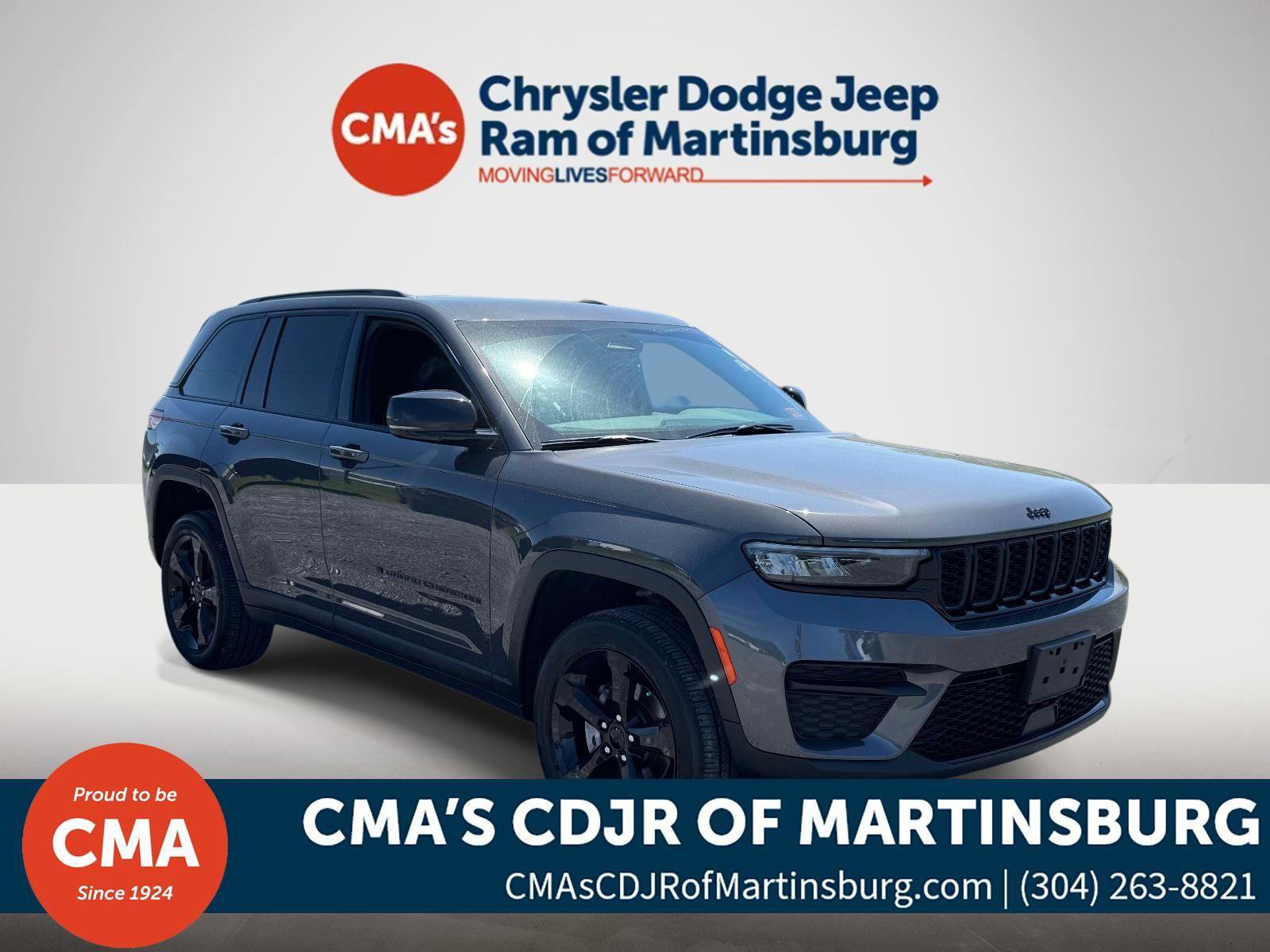 Used 2025 Jeep Grand Cherokee Altitude