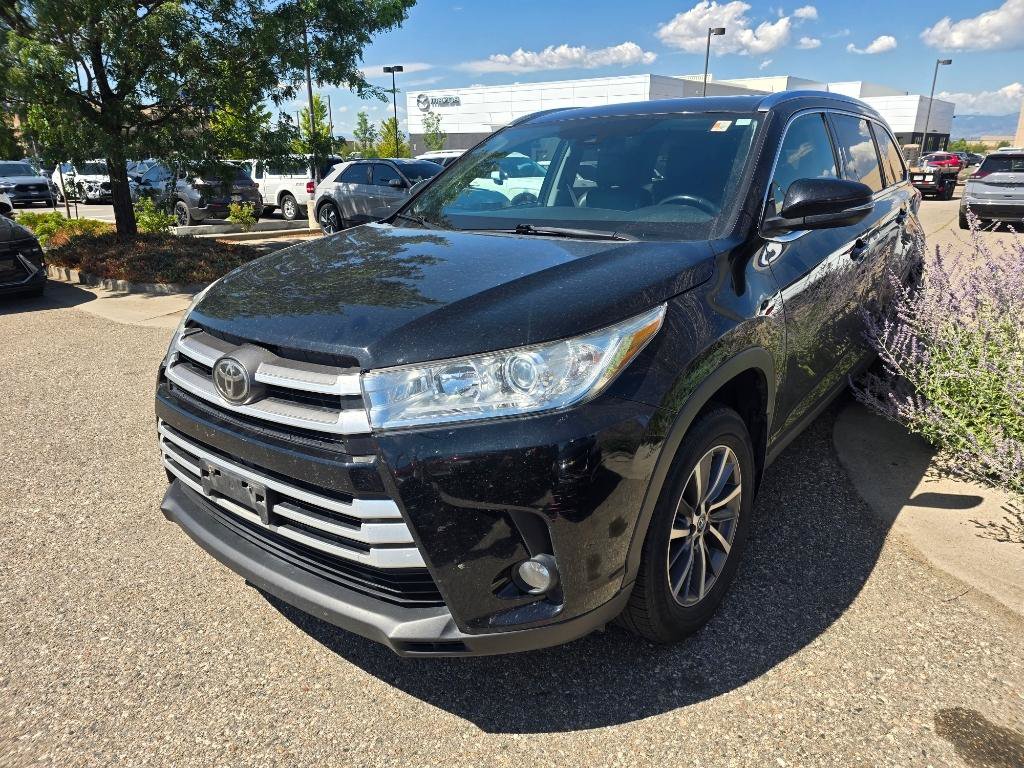 Used 2019 Toyota Highlander XLE