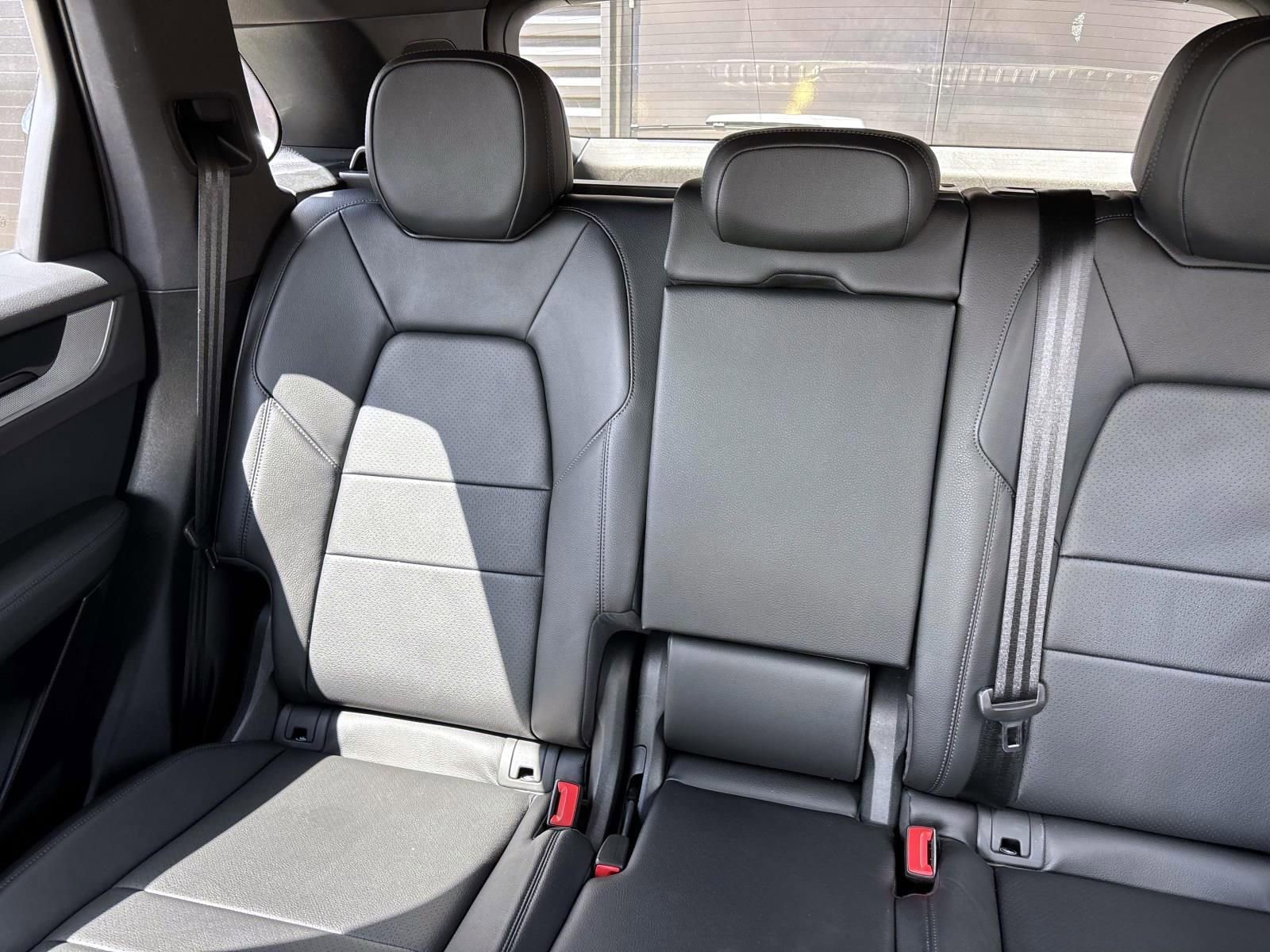 2025 Porsche Cayenne