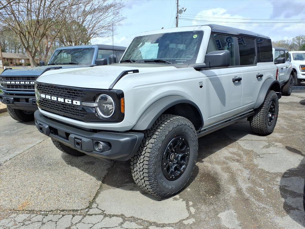 New 2026 Ford Bronco Big Bend w/ Black Diamond Package