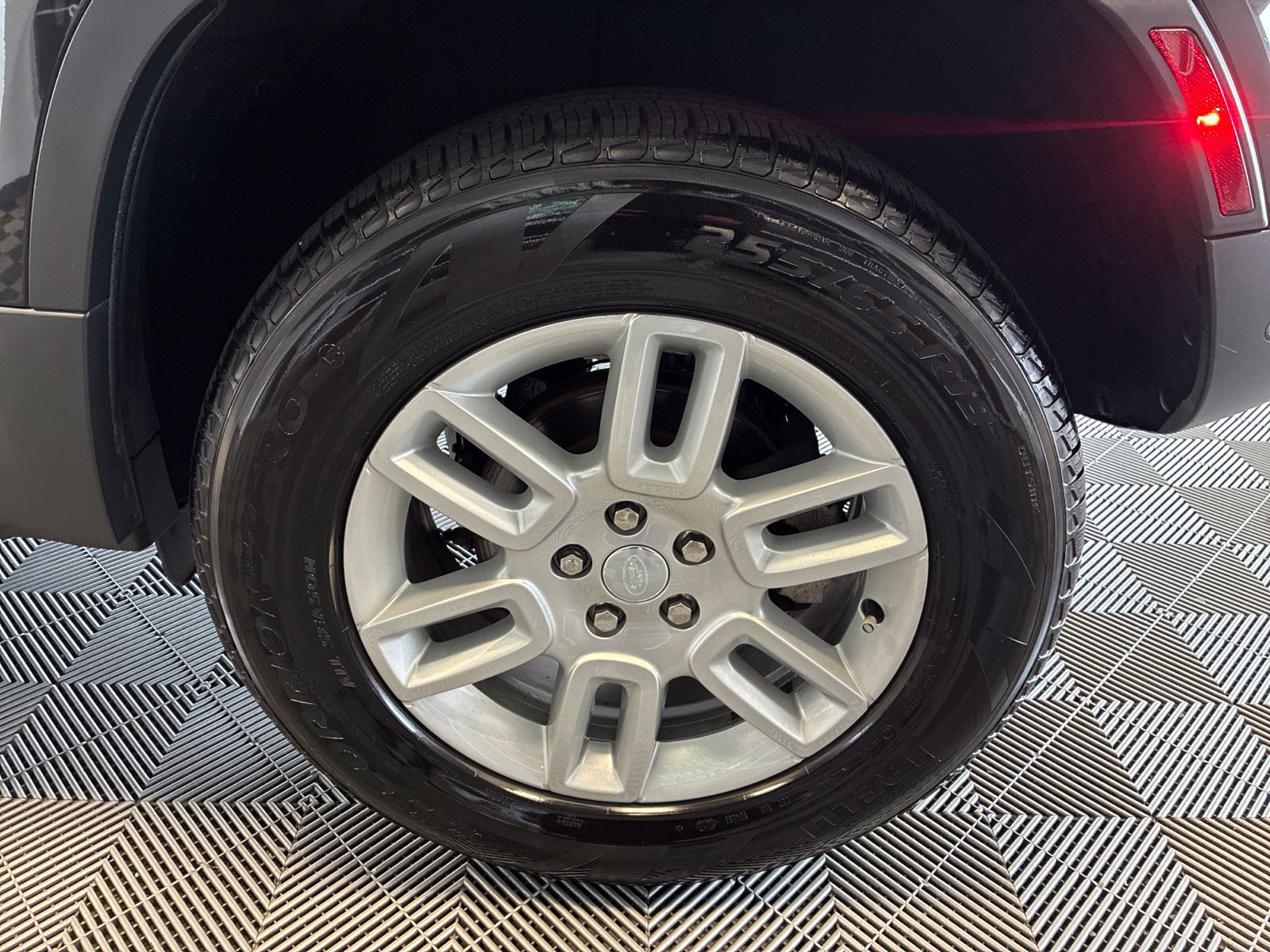 Photo 8