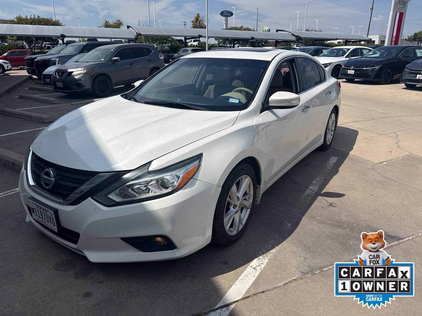Used 2016 Nissan Altima 2.5 SL w/ 2.5 Technology Package