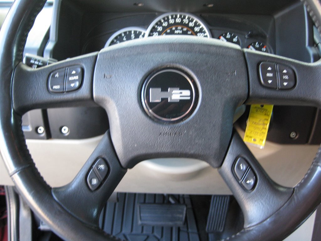 2005 HUMMER H2