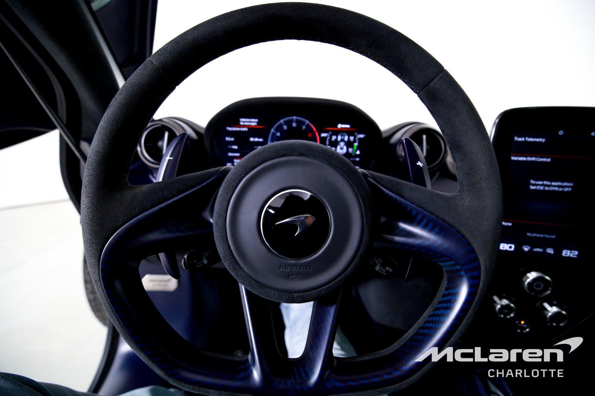 Used 2019 McLaren Senna photo 14