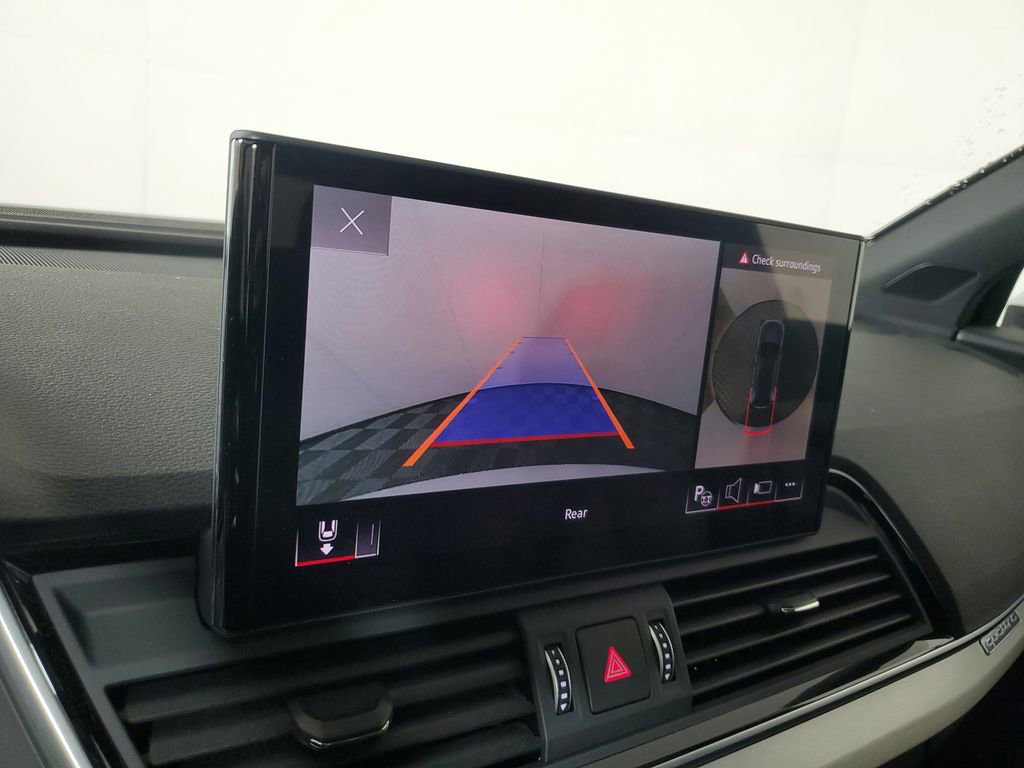 2024 Audi Q5 e Prestige