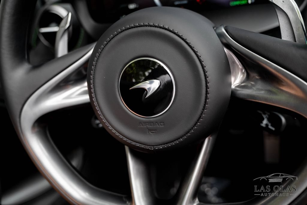 Used 2026 McLaren 750S Spider photo 52