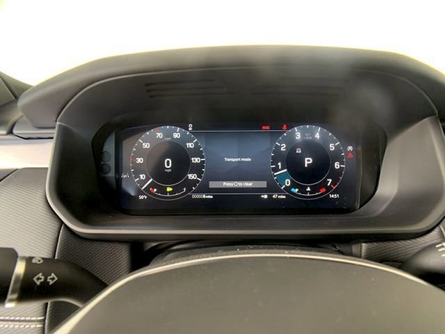 2025 Land Rover Discovery Dynamic SE