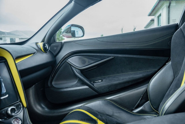 Used 2020 McLaren 720S Performance photo 39