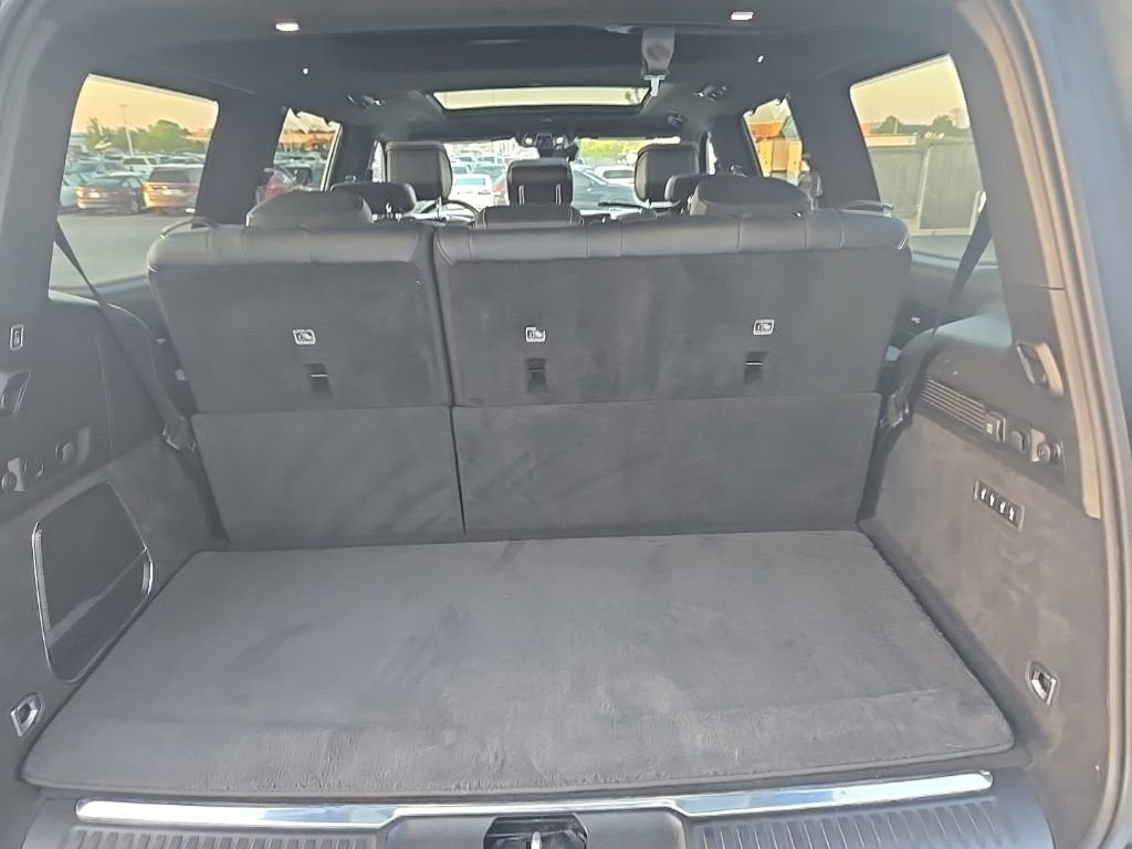 2023 Jeep Grand Wagoneer Series II