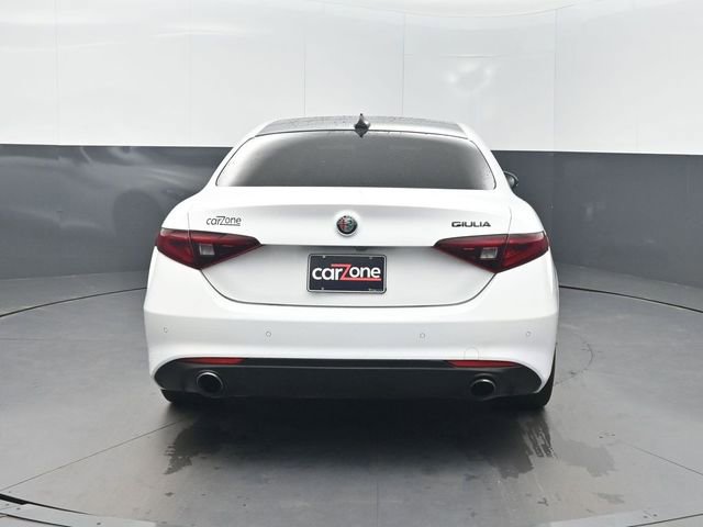 2021 Alfa Romeo Giulia Ti