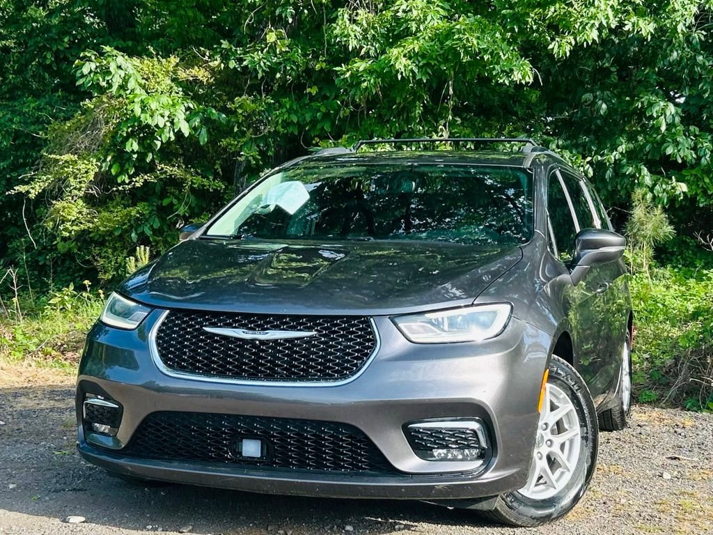 2022 Chrysler Pacifica Touring-L