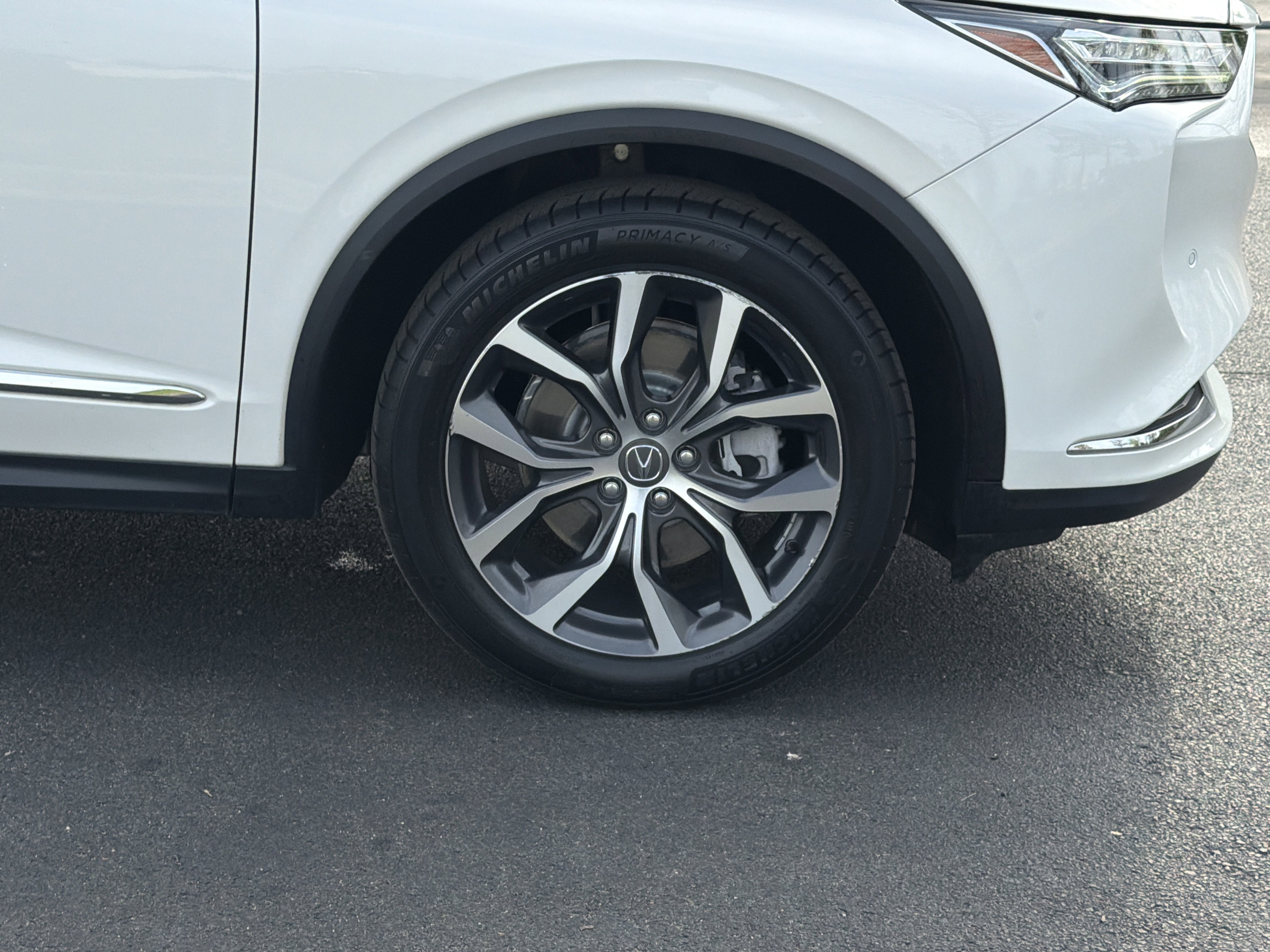 2023 Acura MDX FWD w/ Technology Package