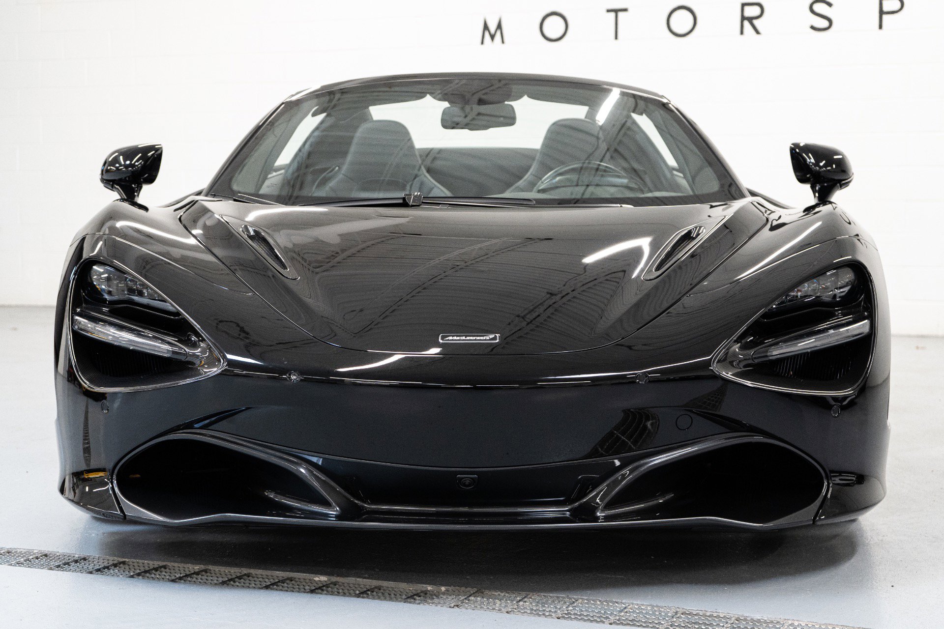 Used 2020 McLaren 720S Luxury photo 30