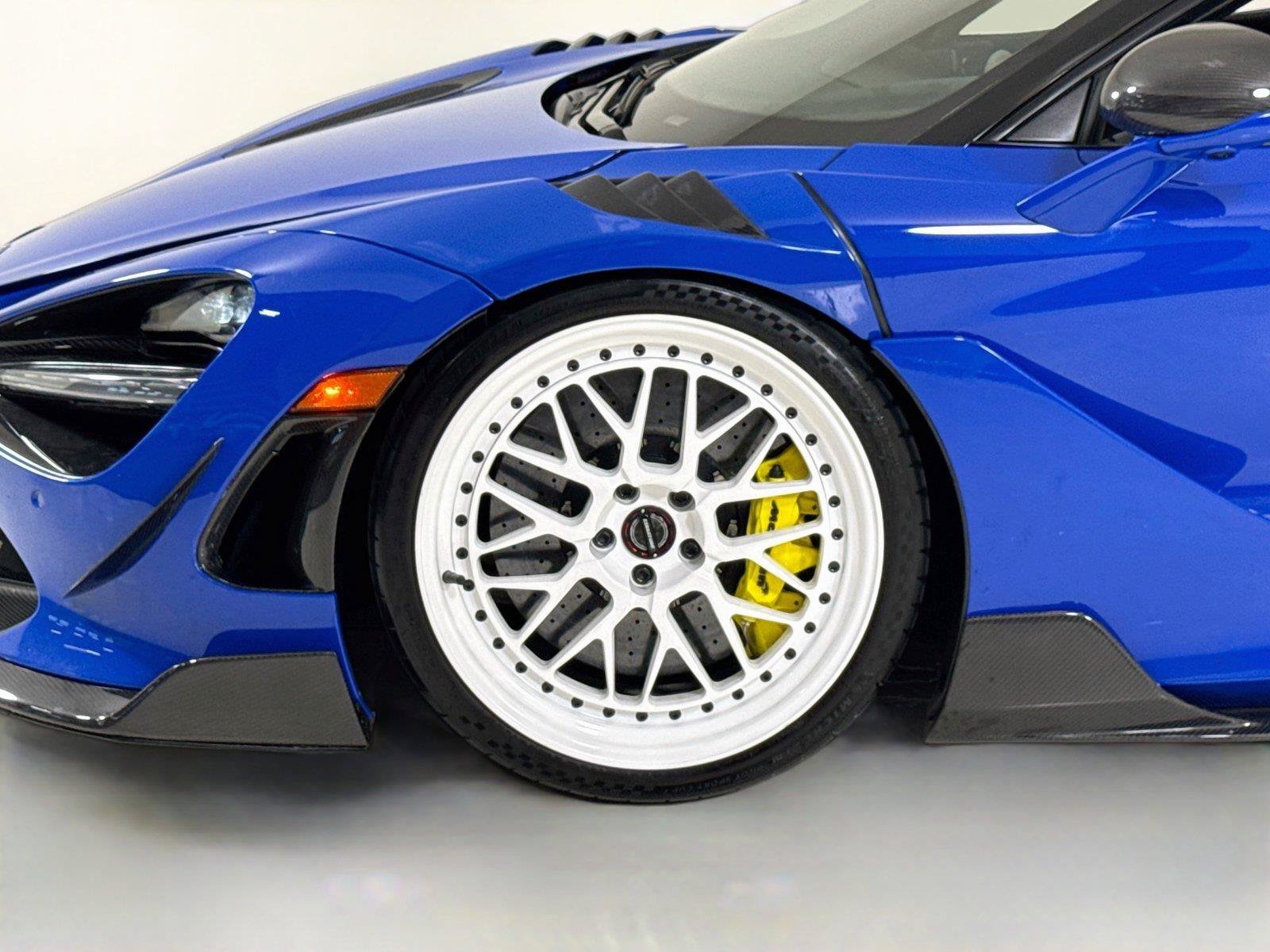 Used 2021 McLaren 720S Performance photo 38