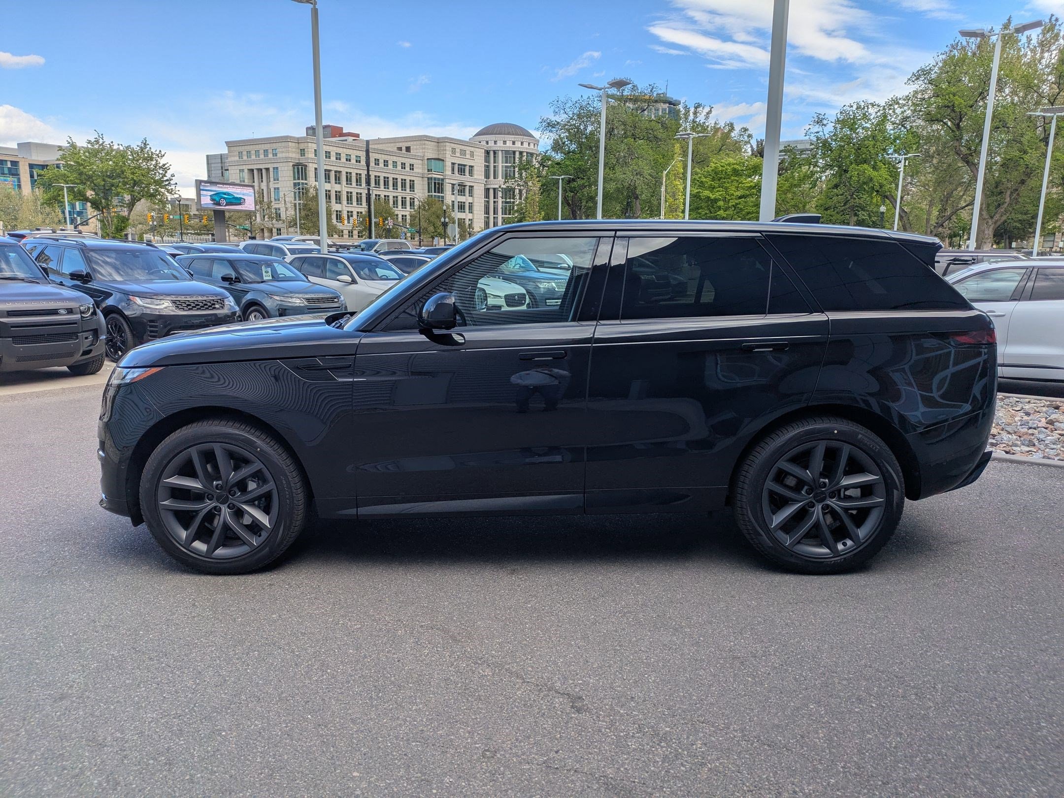 2026 Land Rover Range Rover Sport Dynamic SE