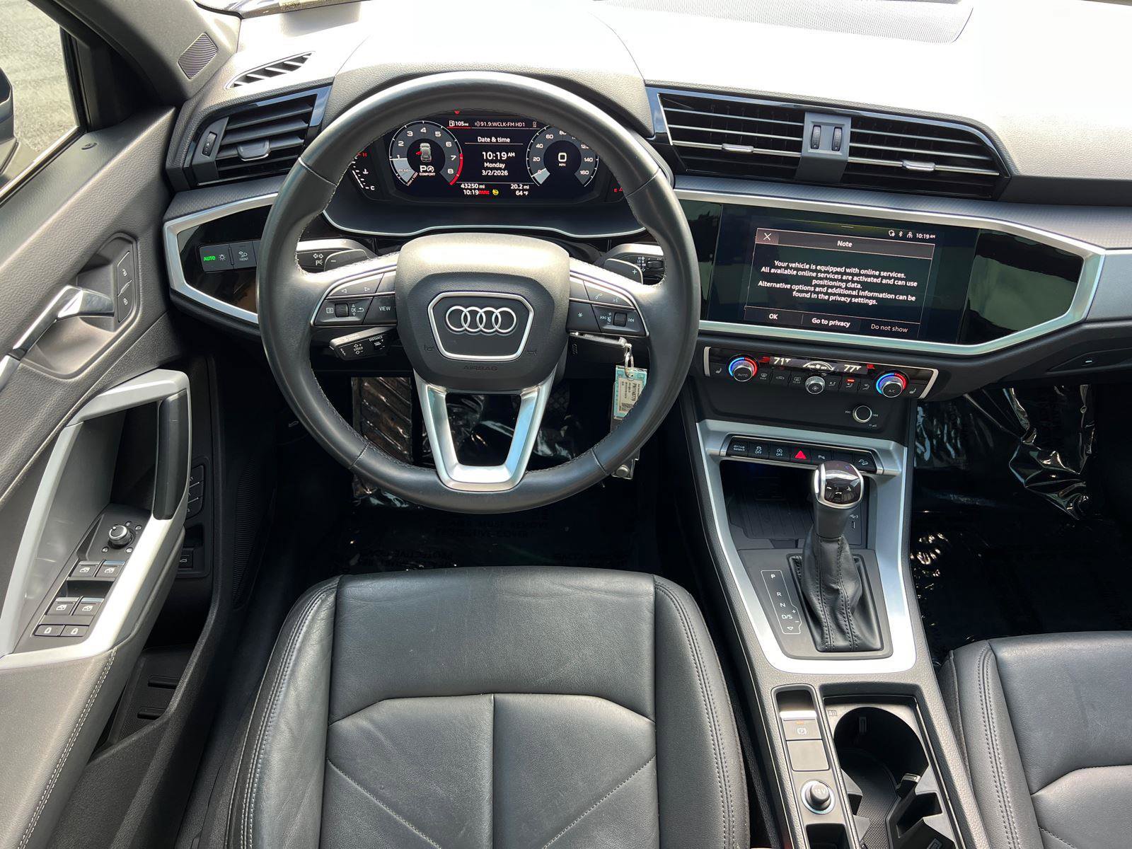 2022 Audi Q3 2.0T Premium Plus