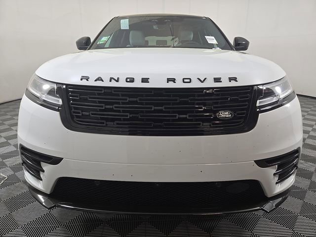 2026 Land Rover Range Rover Velar Dynamic SE