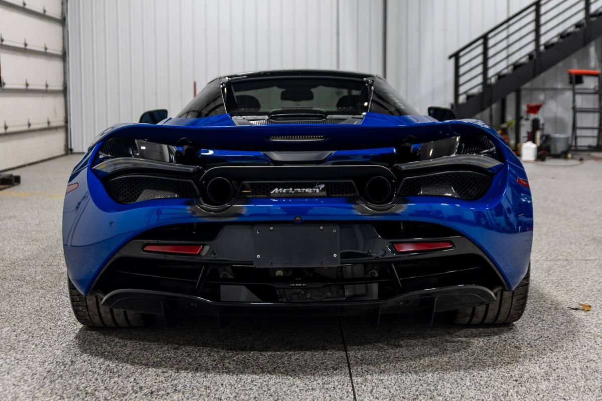 Used 2020 McLaren 720S Spider photo 9
