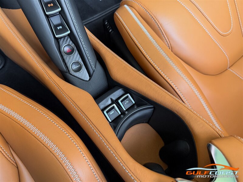 Used 2022 McLaren 720S Spider photo 21