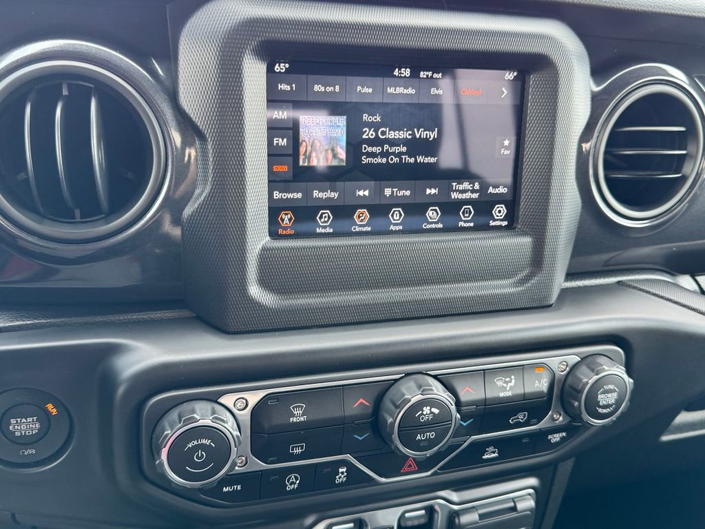 2022 Jeep Gladiator Sport