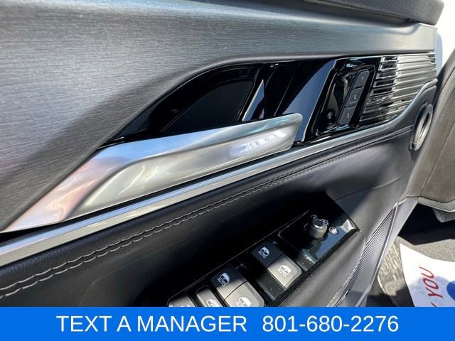 2026 Jeep Grand Wagoneer 4WD