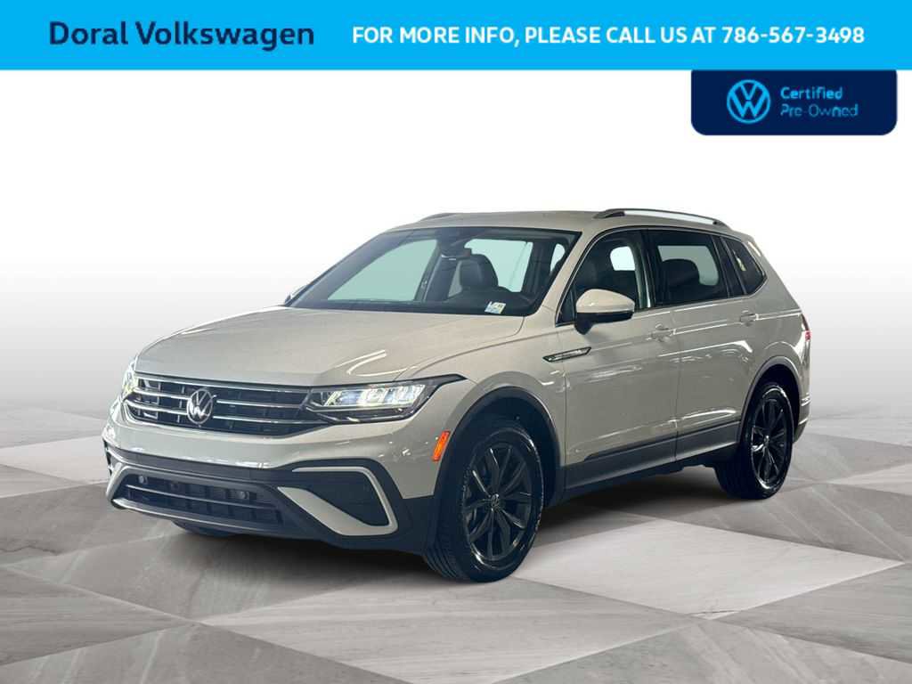 Certified 2022 Volkswagen Tiguan SE