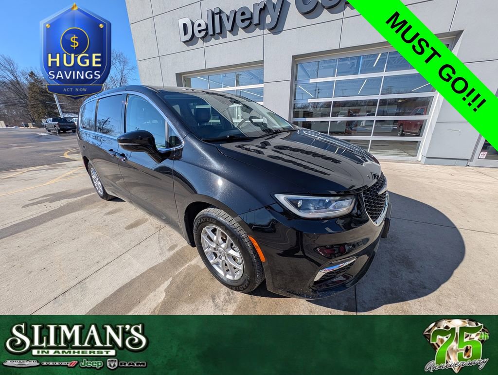 Used 2024 Chrysler Pacifica Touring-L