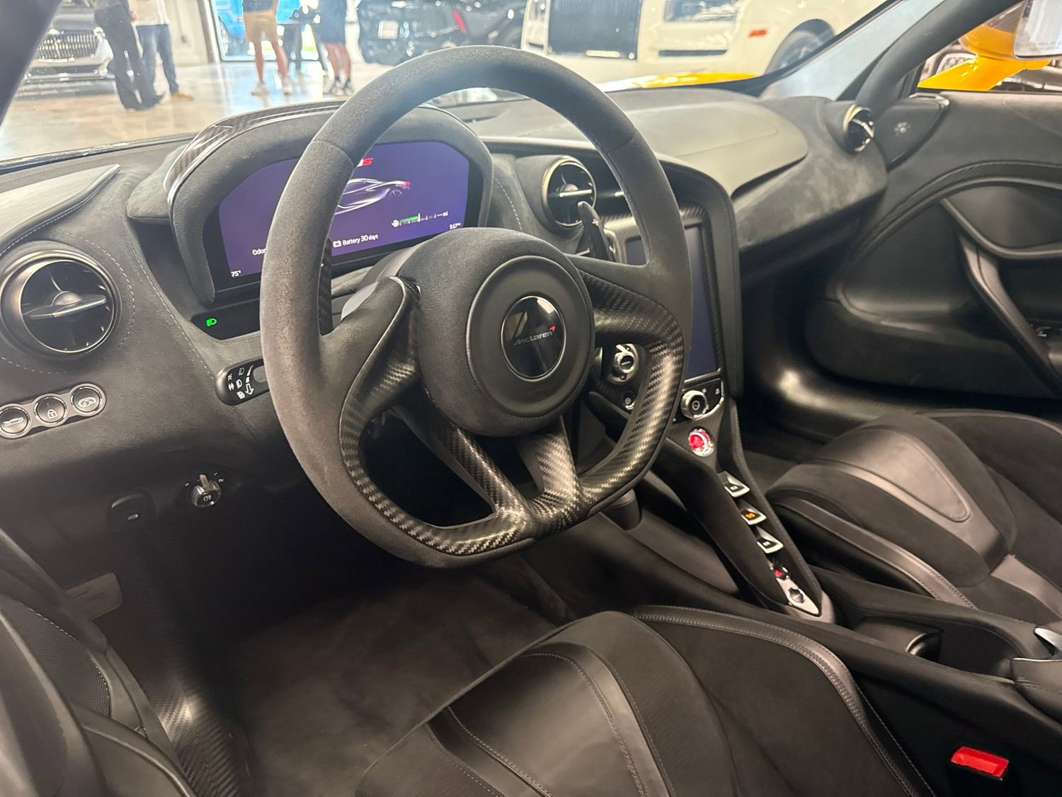 Used 2018 McLaren 720S Performance photo 11