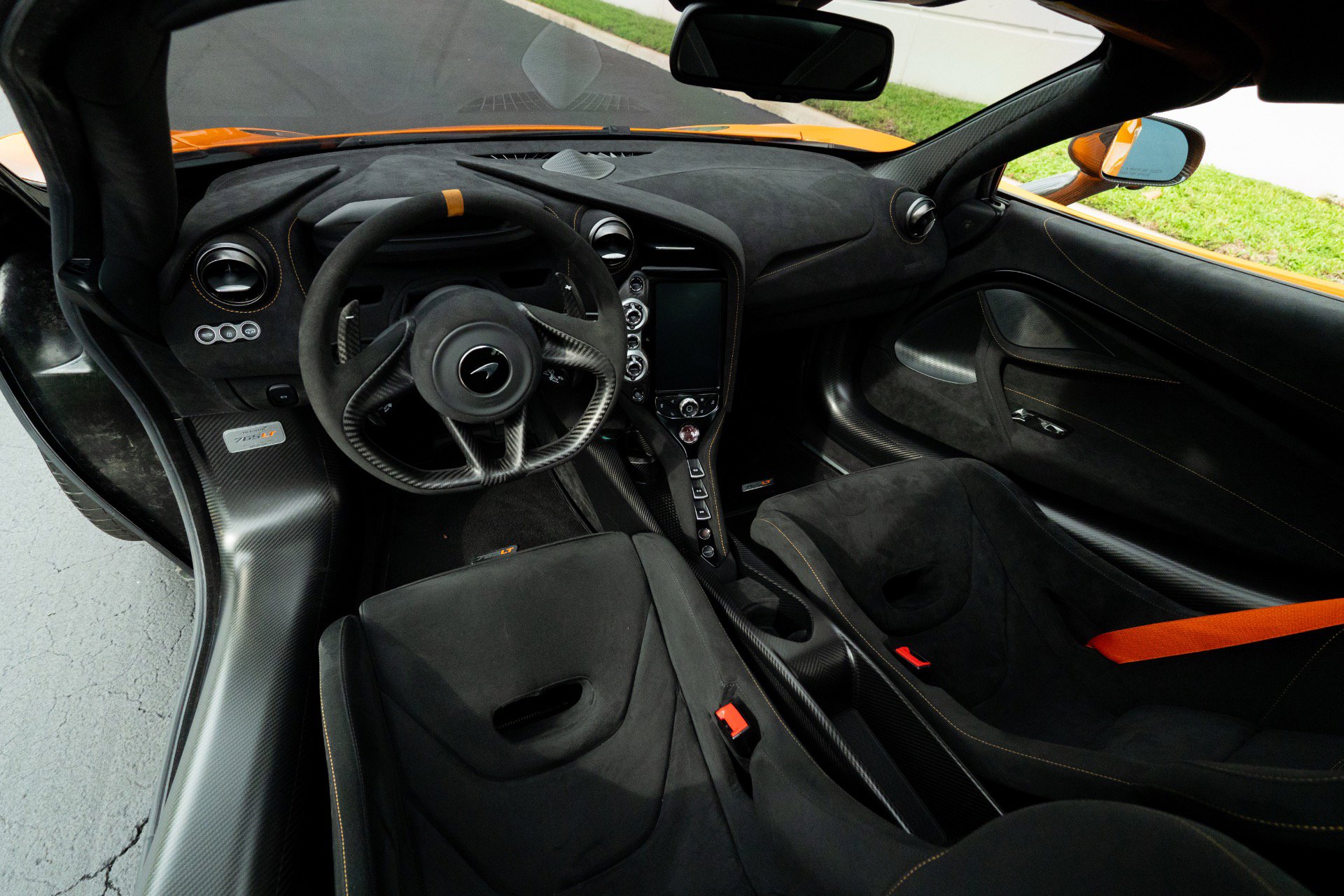 Used 2021 McLaren 765LT photo 58