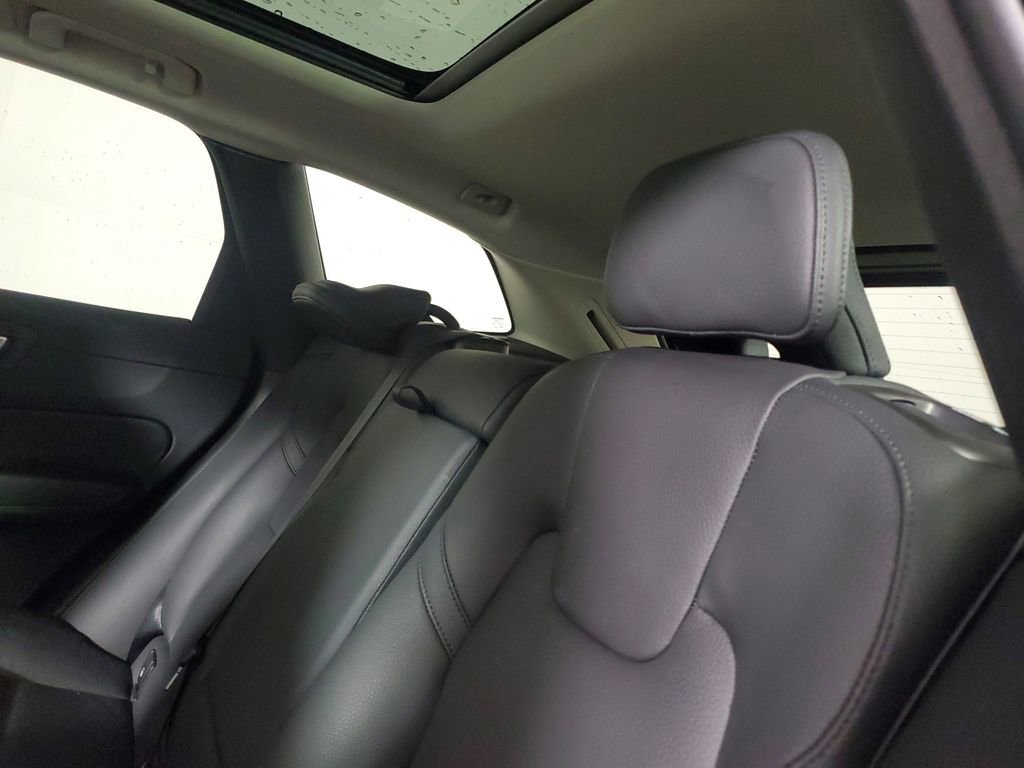 2024 Volvo Xc60 B5 Plus