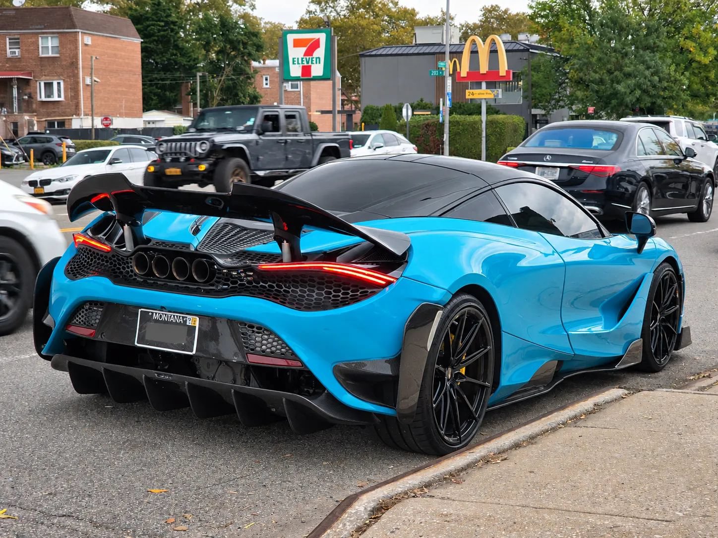 Used 2019 McLaren 720S photo 8