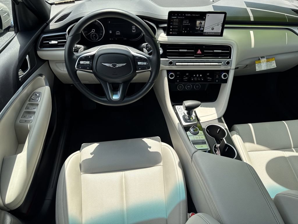 2025 Genesis G70 2.5T