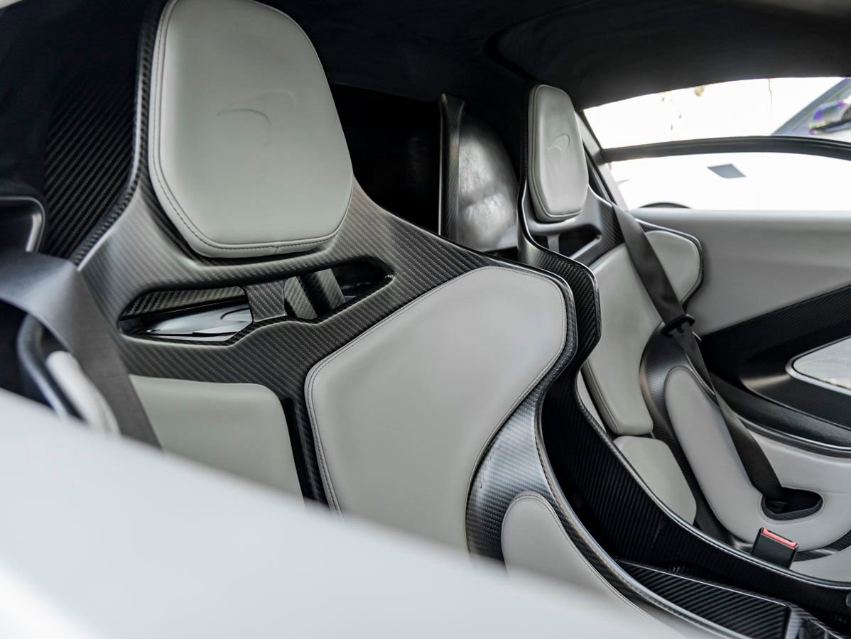 Used 2019 McLaren Senna photo 29