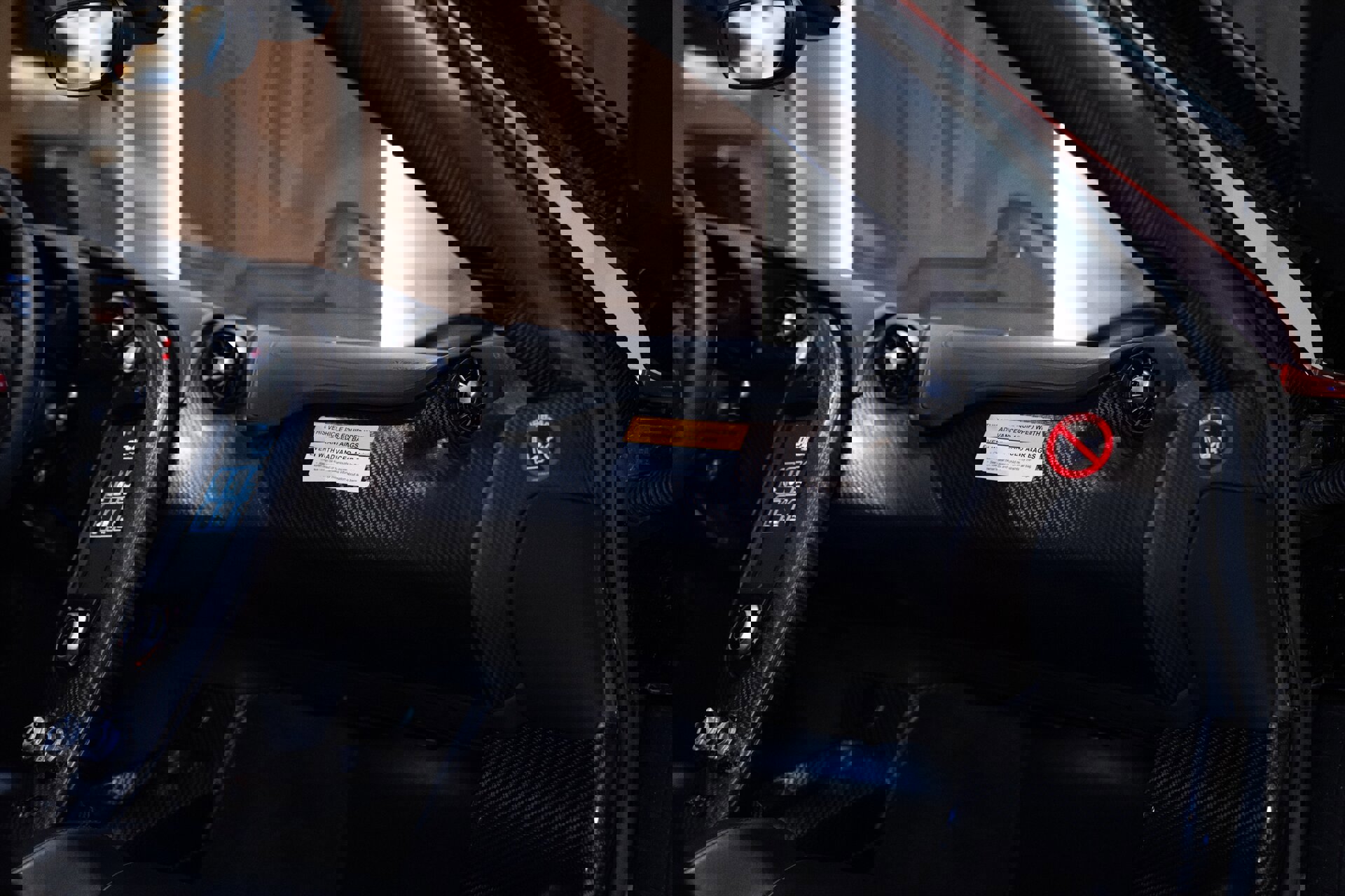 Used 2014 McLaren P1 photo 43