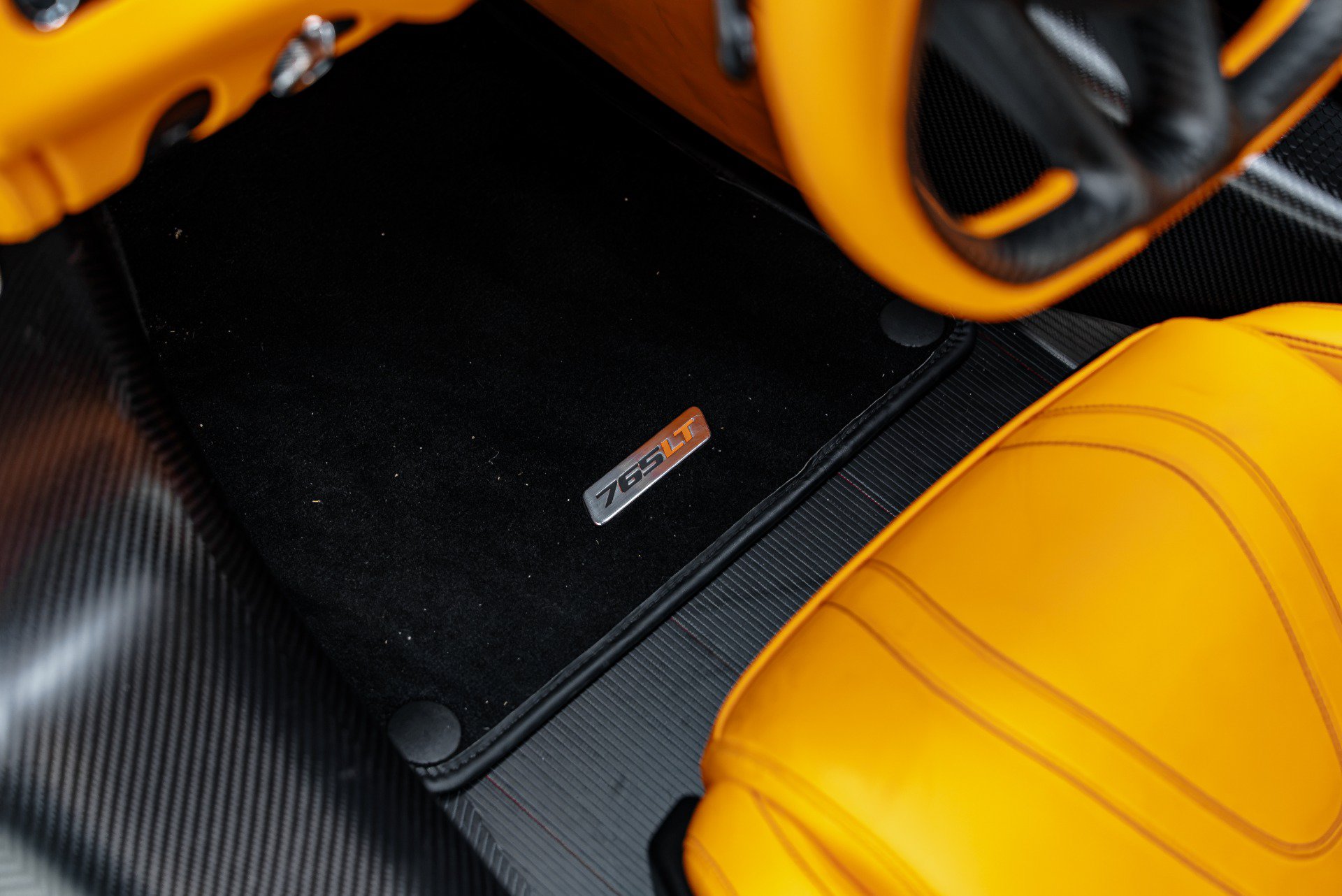 Used 2022 McLaren 765LT photo 60