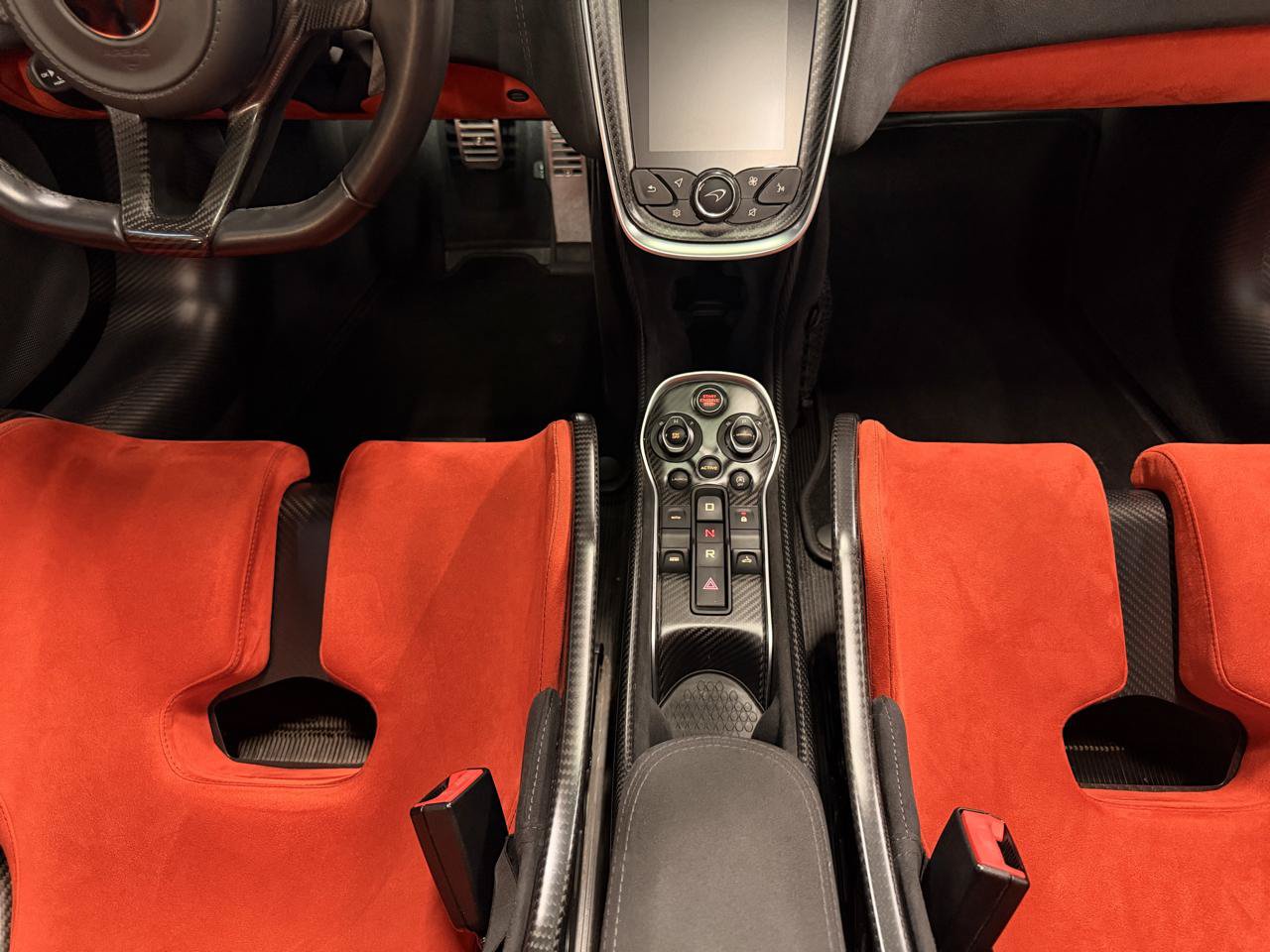 Used 2020 McLaren 600LT Spider photo 23
