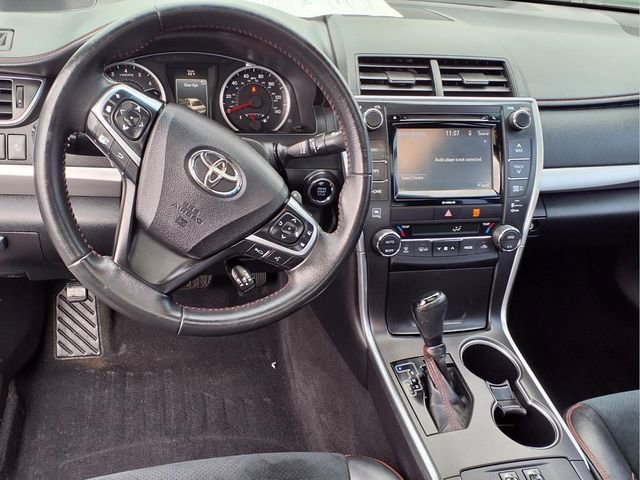 2016 Toyota Camry XSE