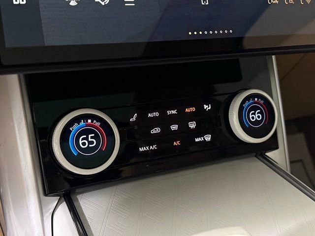 2023 Land Rover Range Rover SV