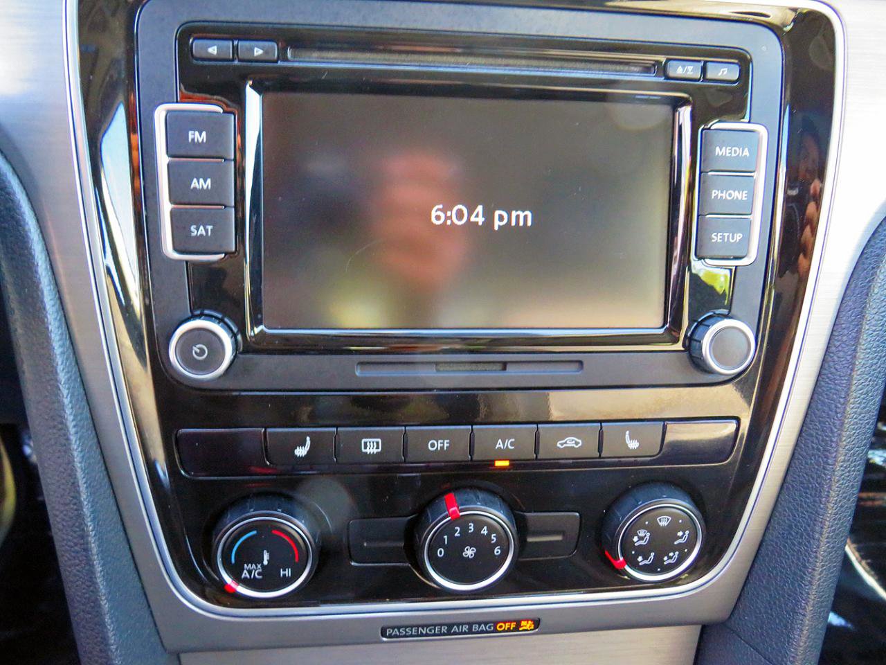 2014 Volkswagen Passat 1.8T SE