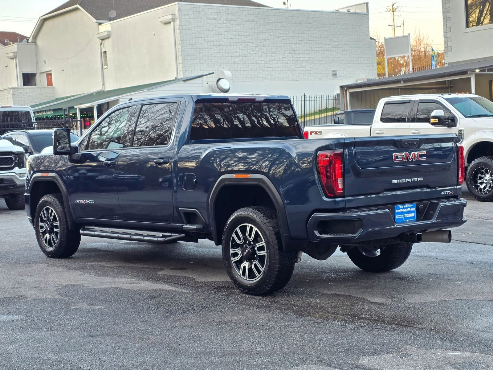 2023 GMC Sierra 2500 AT4