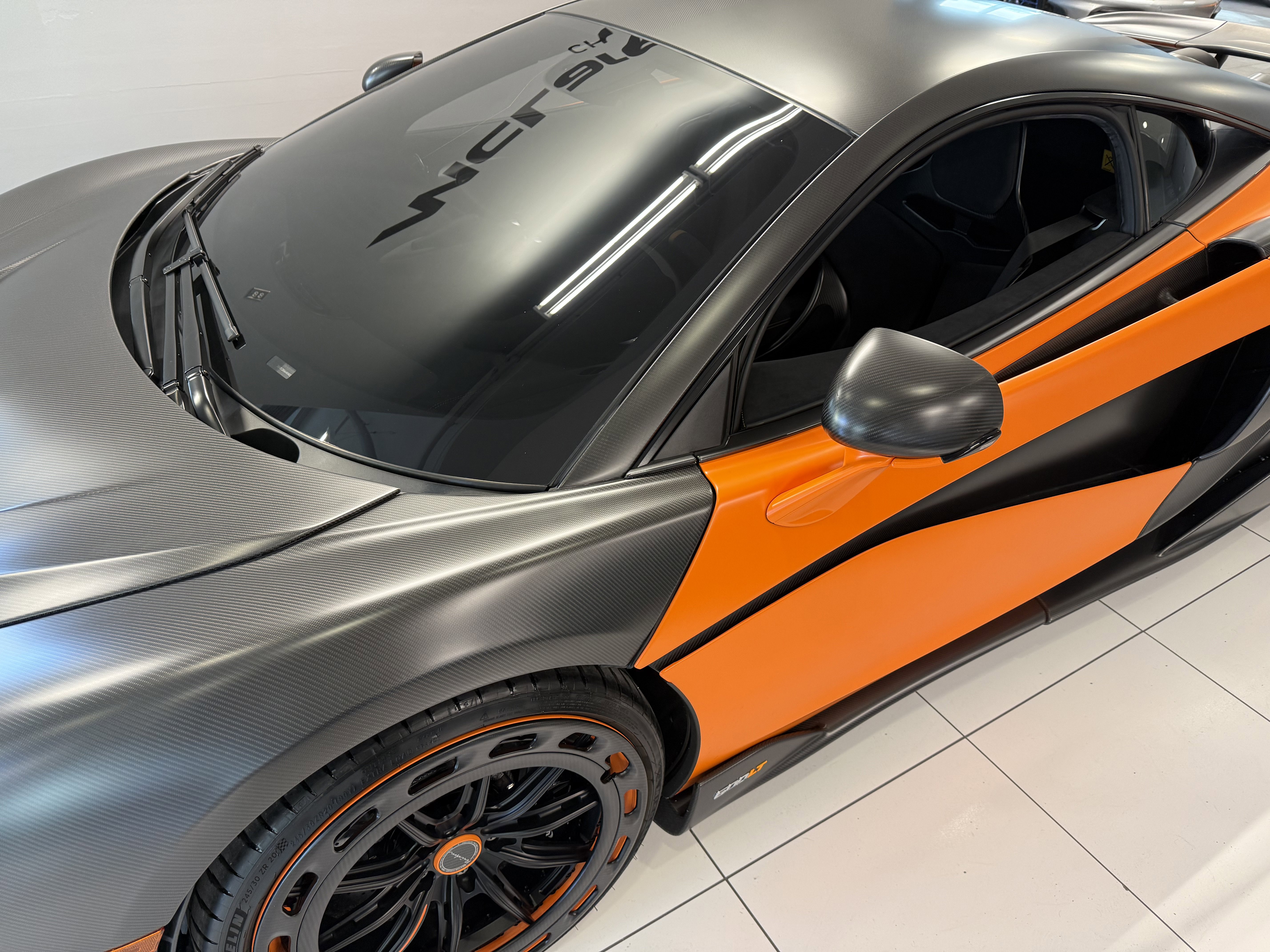 Used 2019 McLaren 600LT photo 17