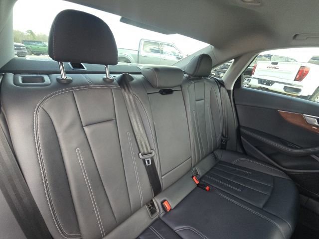 2022 Audi A4 2.0T Premium Plus