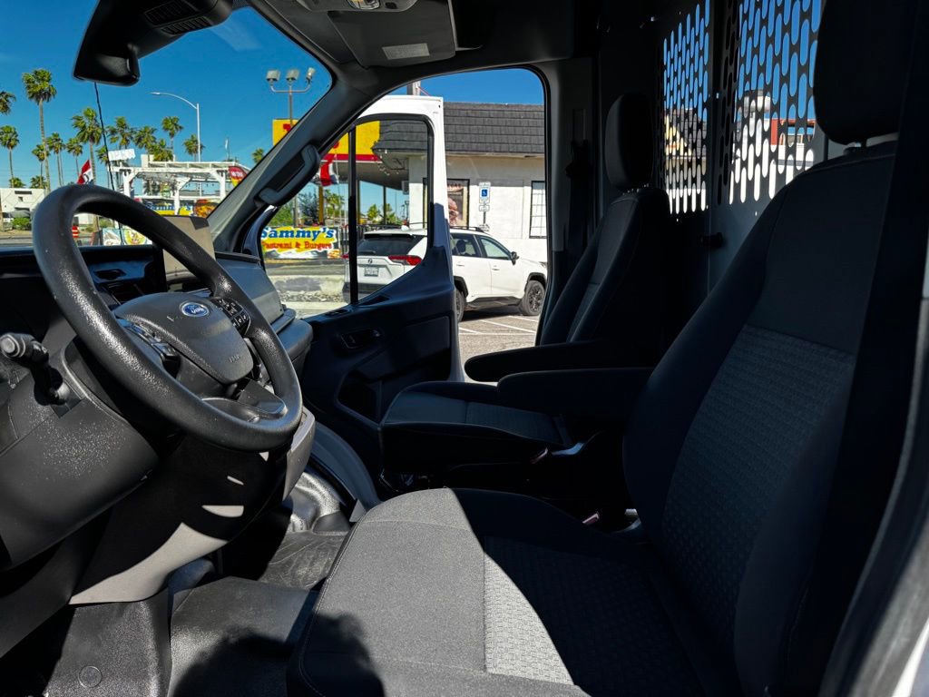 2020 Ford Transit 250 Medium Roof