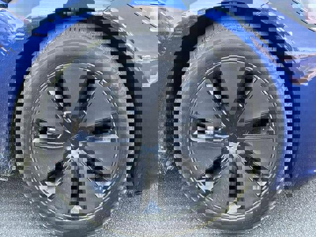 2024 Tesla Model 3 Standard Range