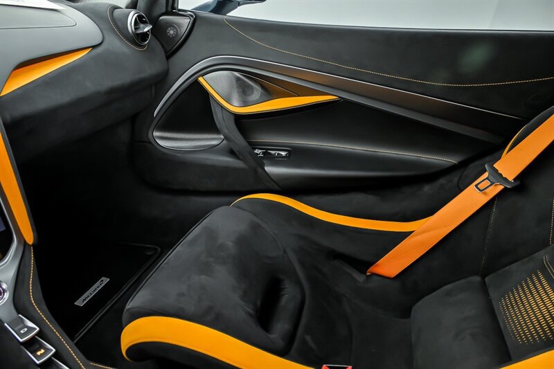 Used 2024 McLaren 750S Spider photo 37