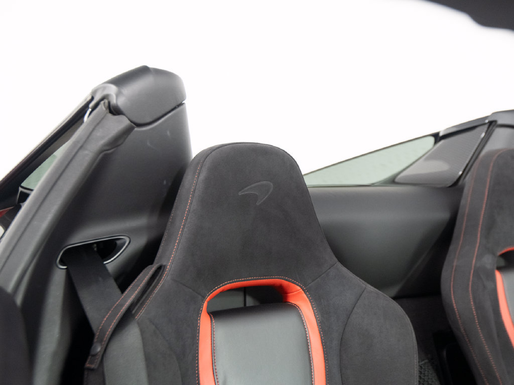 Used 2022 McLaren 720S Luxury photo 36