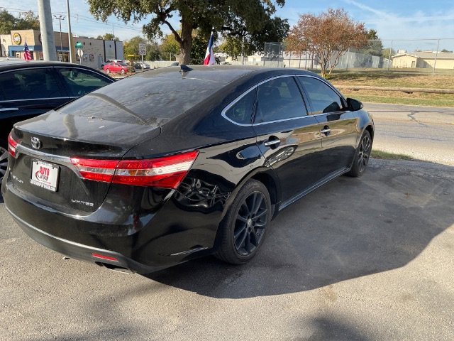 2013 Toyota Avalon Limited photo 4