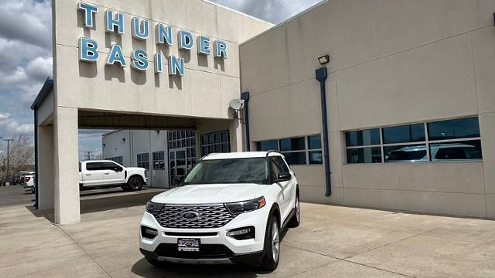 Used 2023 Ford Explorer Platinum w/ Technology Package