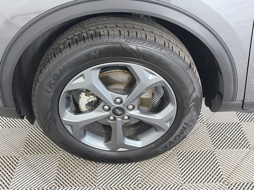 2025 Ford Escape ST-Line Select